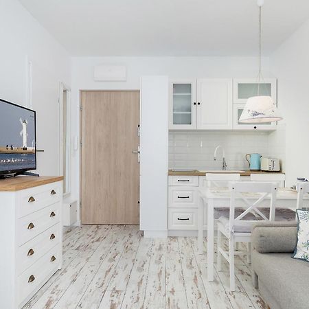 Stylowy Apartament Z Tarasem Swinoujscie Center By Noclegi Renters Esterno foto