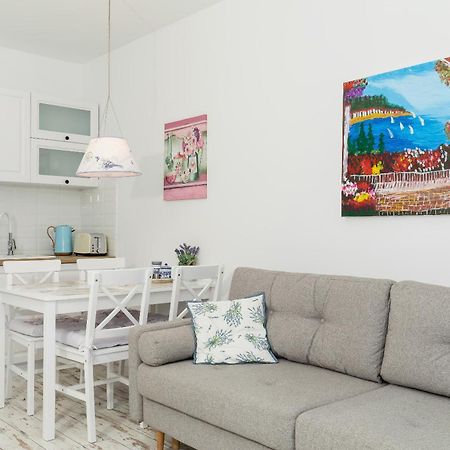 Stylowy Apartament Z Tarasem Swinoujscie Center By Noclegi Renters Esterno foto
