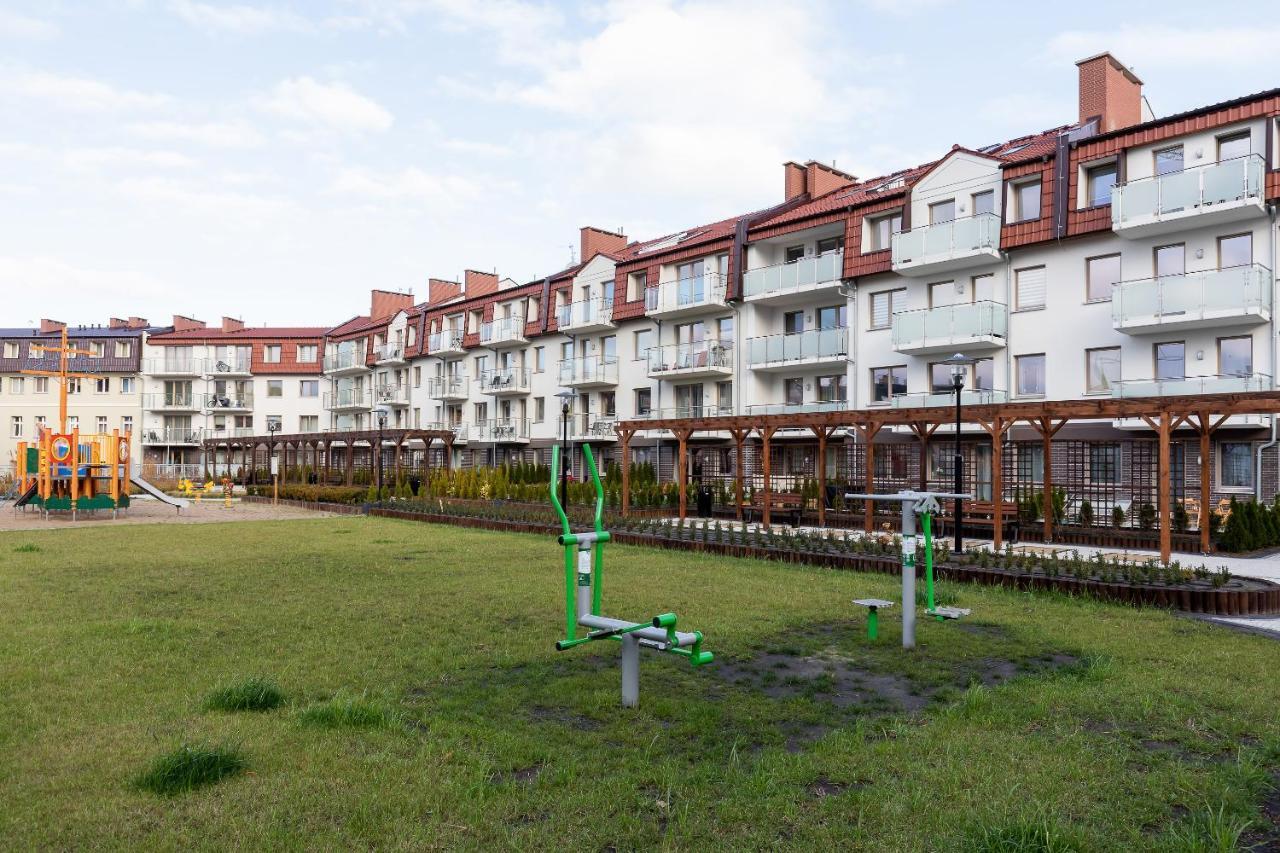 Stylowy Apartament Z Tarasem Swinoujscie Center By Noclegi Renters Esterno foto